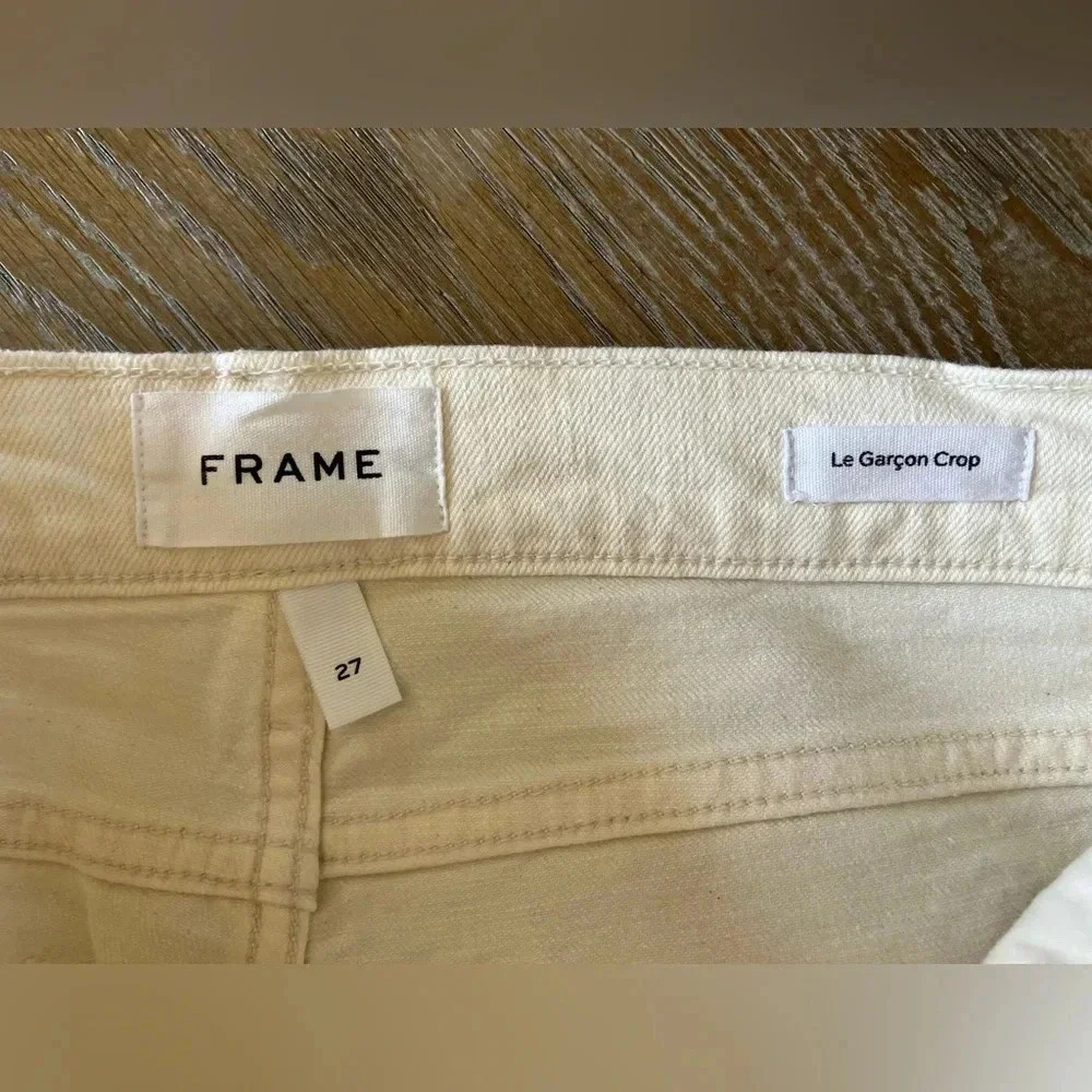 FRAME Mid-Rise Straight “Le Garçon Crop” Jeans in Creamy White - Picture 6 of 7